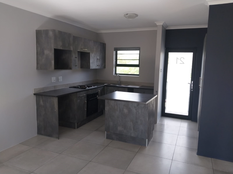 To Let 2 Bedroom Property for Rent in Overbaakens Eastern Cape